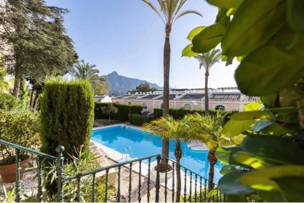 마르베야 Aloha Gardens In Puerto Banus 아파트 외부 사진