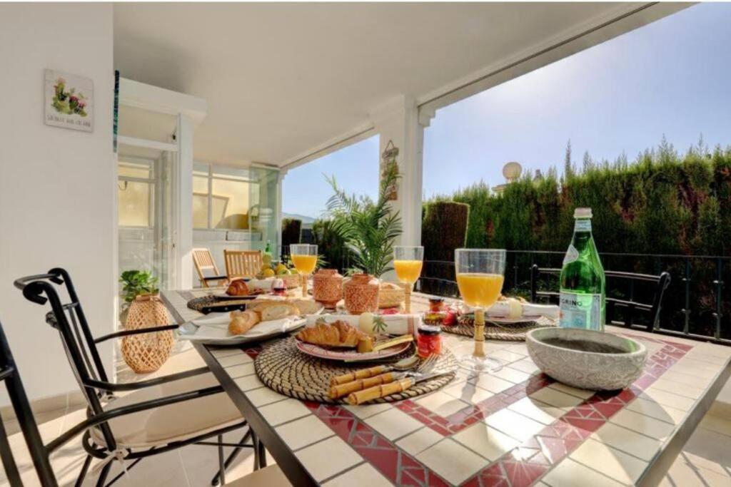 마르베야 Aloha Gardens In Puerto Banus 아파트 외부 사진
